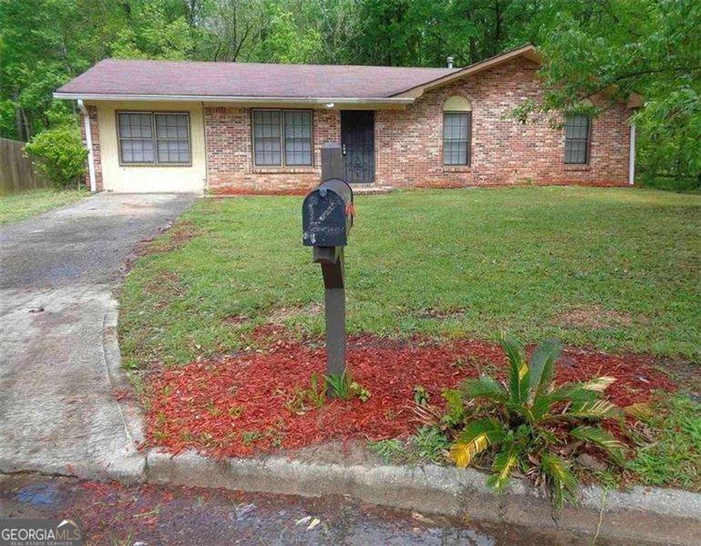 400 CEDAR WOOD Court, Atlanta, GA 30349