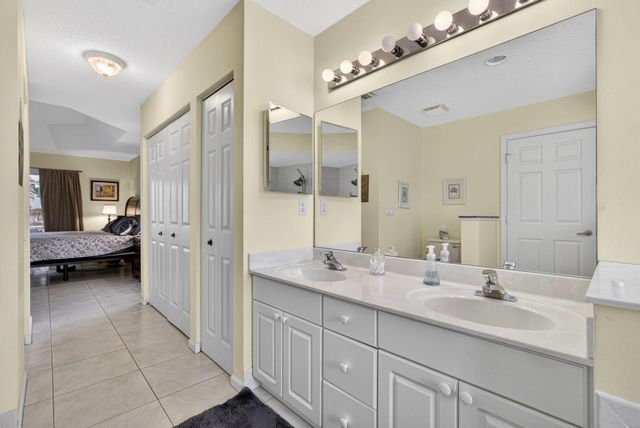 17435 84th Court, Loxahatchee, FL 33470