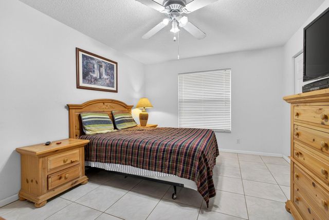 17435 84th Court, Loxahatchee, FL 33470