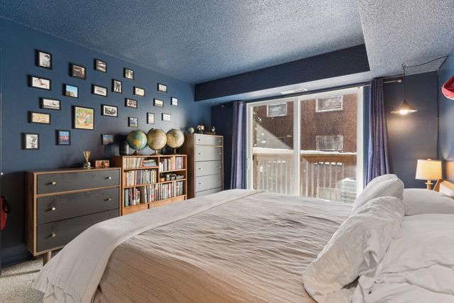 1720 3rd Avenue S 203, Minneapolis, MN 55404