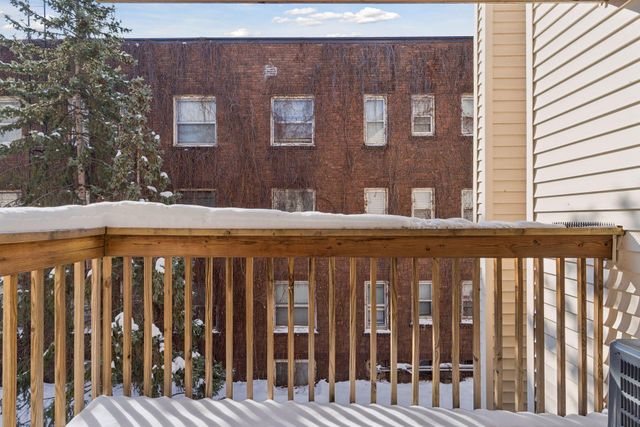 1720 3rd Avenue S 203, Minneapolis, MN 55404