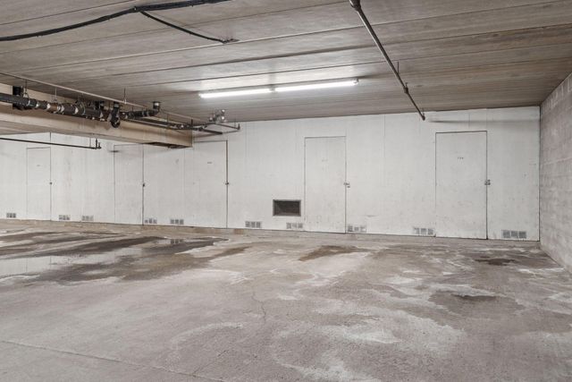 1720 3rd Avenue S 203, Minneapolis, MN 55404