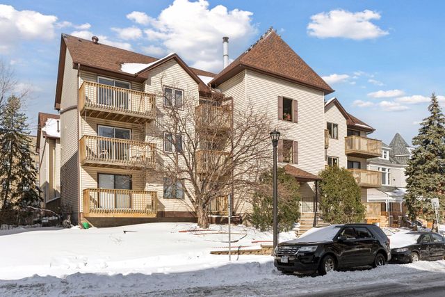 1720 3rd Avenue S 203, Minneapolis, MN 55404