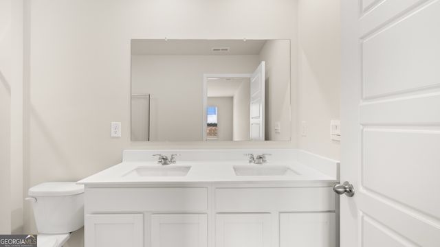 200 Kenmore Drive, Perry, GA 31069