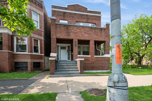 2009 W Garfield Boulevard, Chicago, IL 60636