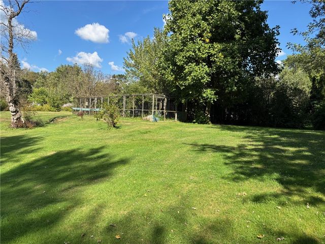 2576 State Highway 7, Bainbridge, NY 13733