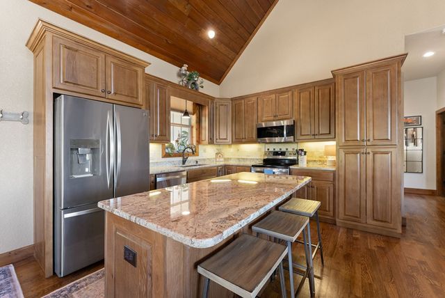 457 Big Knoll Drive, Blairsville, GA 30512