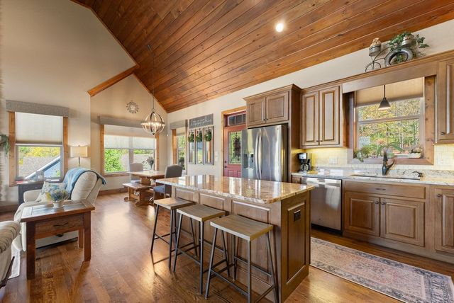 457 Big Knoll Drive, Blairsville, GA 30512