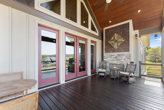 457 Big Knoll Drive, Blairsville, GA 30512