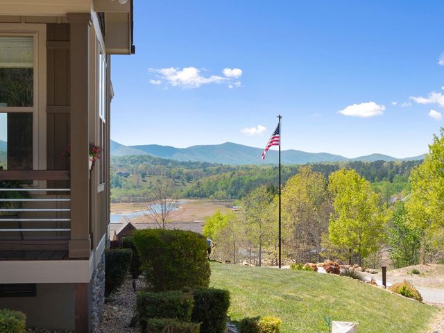 457 Big Knoll Drive, Blairsville, GA 30512