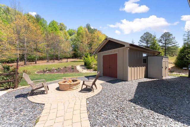 457 Big Knoll Drive, Blairsville, GA 30512