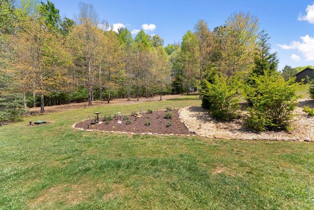 457 Big Knoll Drive, Blairsville, GA 30512