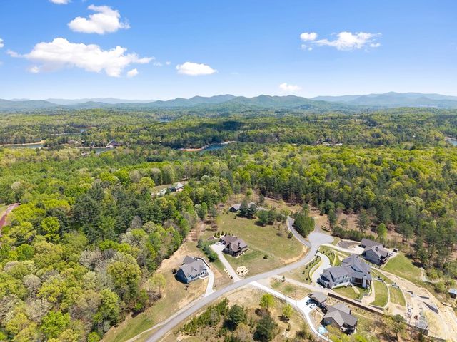 457 Big Knoll Drive, Blairsville, GA 30512