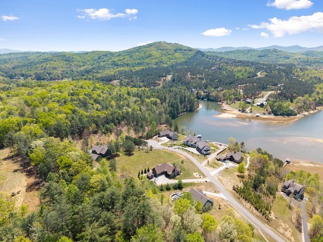 457 Big Knoll Drive, Blairsville, GA 30512