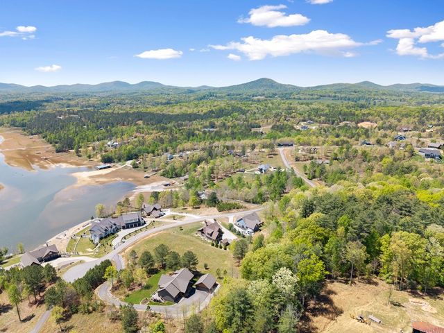 457 Big Knoll Drive, Blairsville, GA 30512