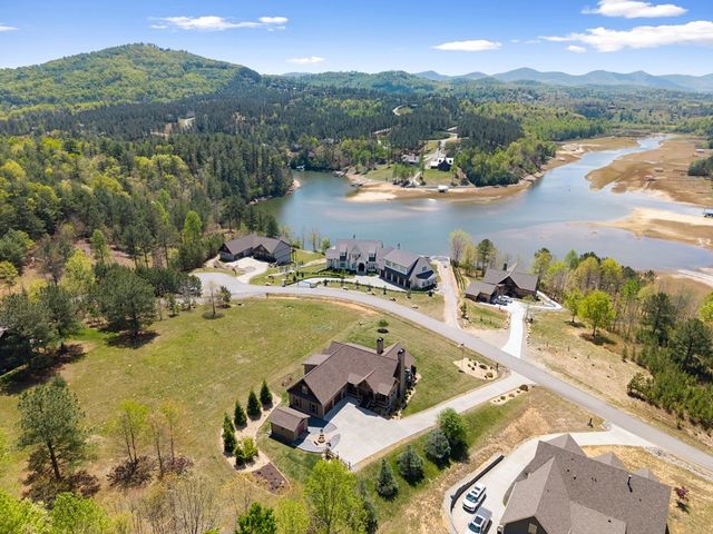 457 Big Knoll Drive, Blairsville, GA 30512