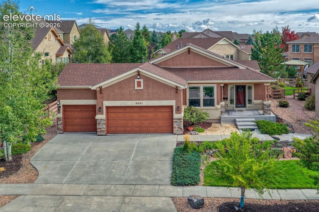 9321 Sky King Drive, Colorado Springs, CO 80924 — photo 2