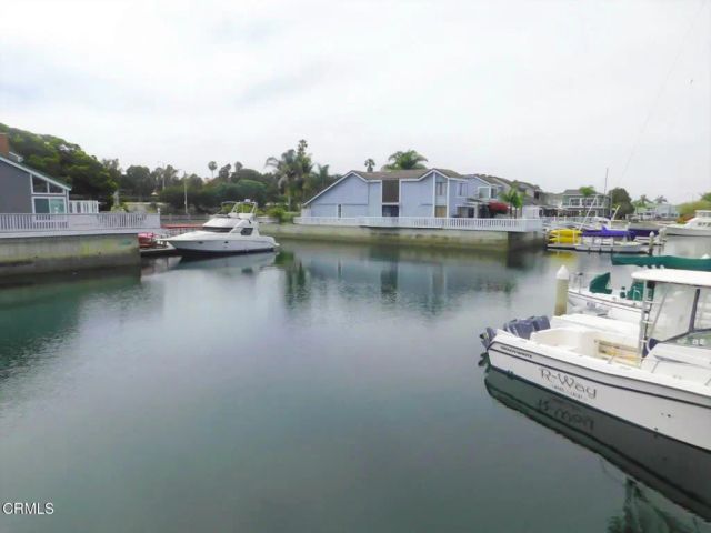 2325 Kingsbridge Lane, Oxnard, CA 93035