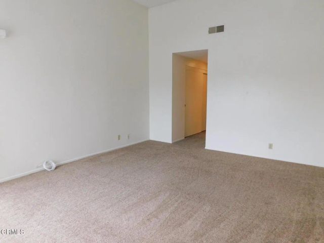 2325 Kingsbridge Lane, Oxnard, CA 93035