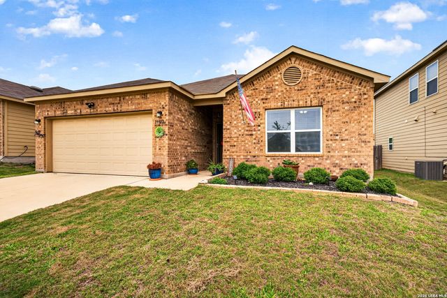 19932 DOC HOLIDAY DR, Lytle, TX 78052