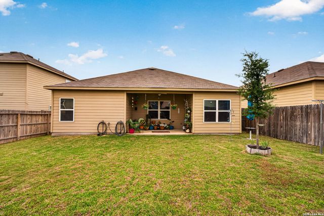 19932 DOC HOLIDAY DR, Lytle, TX 78052