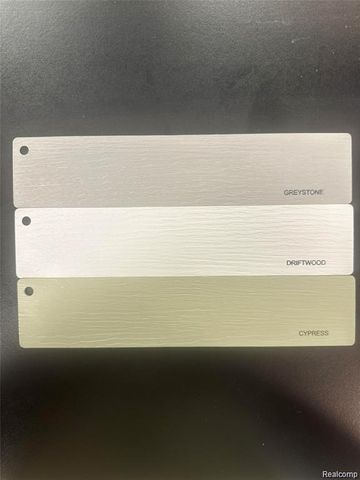 5750 Copper Tree Park, Waterford, MI 48327