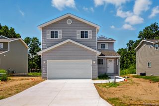 5750 Copper Tree Park, Waterford, MI 48327