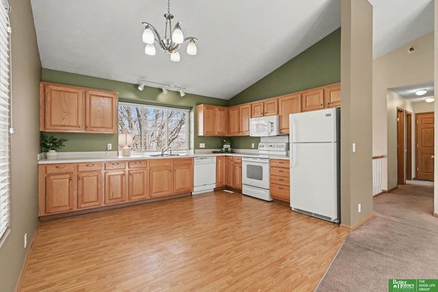 14703 Locust Street, Omaha, NE 68116