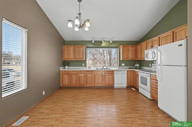 14703 Locust Street, Omaha, NE 68116