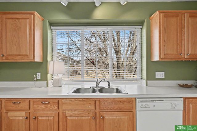 14703 Locust Street, Omaha, NE 68116