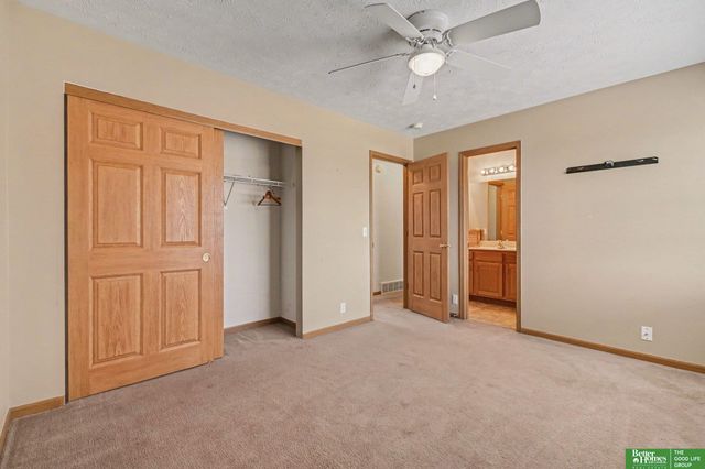 14703 Locust Street, Omaha, NE 68116