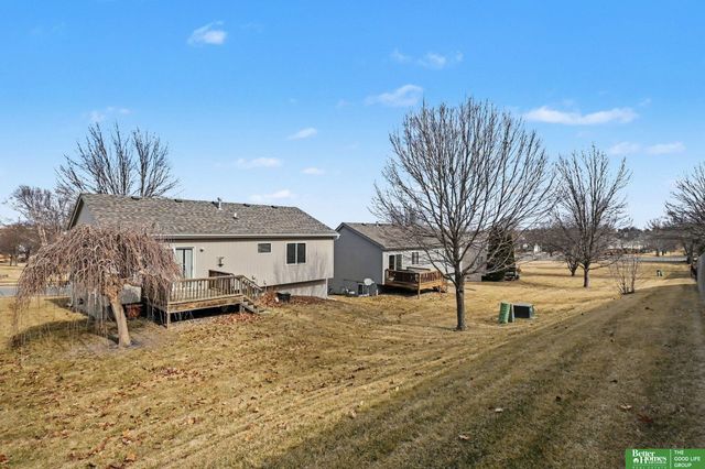 14703 Locust Street, Omaha, NE 68116