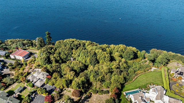 29438 10th Avenue SW, Federal Way, WA 98023