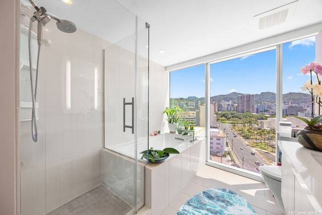 888 Kapiolani Boulevard 1703, Honolulu, HI 96813