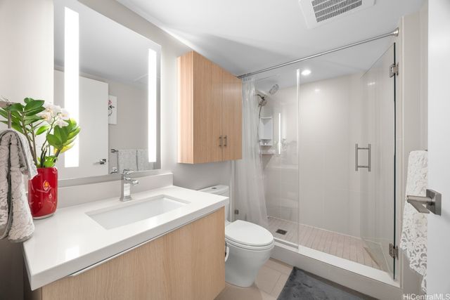 888 Kapiolani Boulevard 1703, Honolulu, HI 96813
