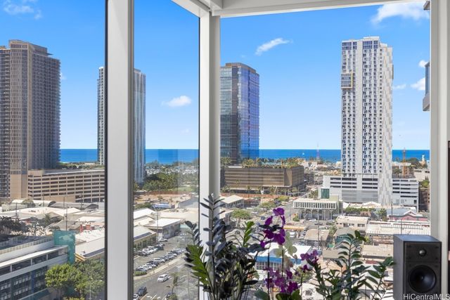 888 Kapiolani Boulevard 1703, Honolulu, HI 96813