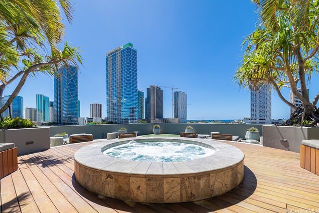 888 Kapiolani Boulevard 1703, Honolulu, HI 96813