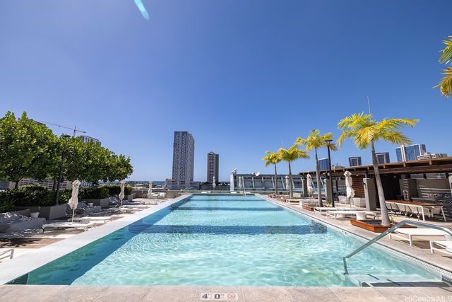 888 Kapiolani Boulevard 1703, Honolulu, HI 96813