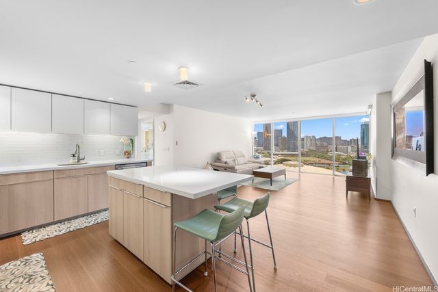 888 Kapiolani Boulevard 1703, Honolulu, HI 96813