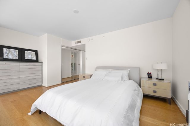 888 Kapiolani Boulevard 1703, Honolulu, HI 96813