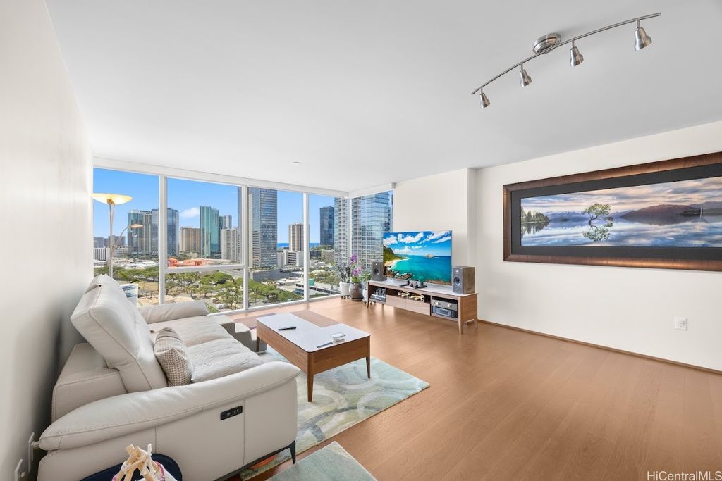 888 Kapiolani Boulevard 1703, Honolulu, HI 96813