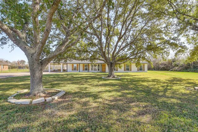 7003 Mccoy Road, Manvel, TX 77578