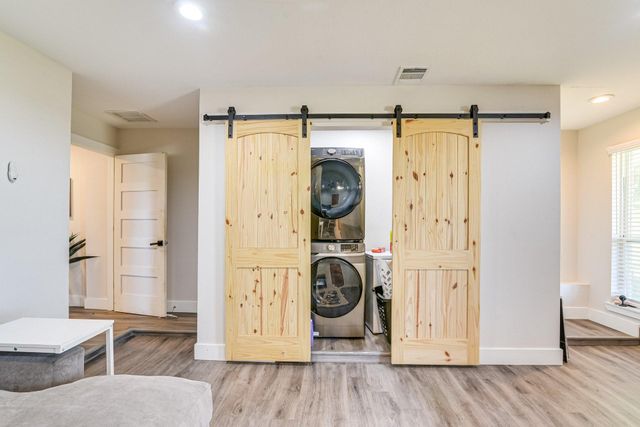 7003 Mccoy Road, Manvel, TX 77578