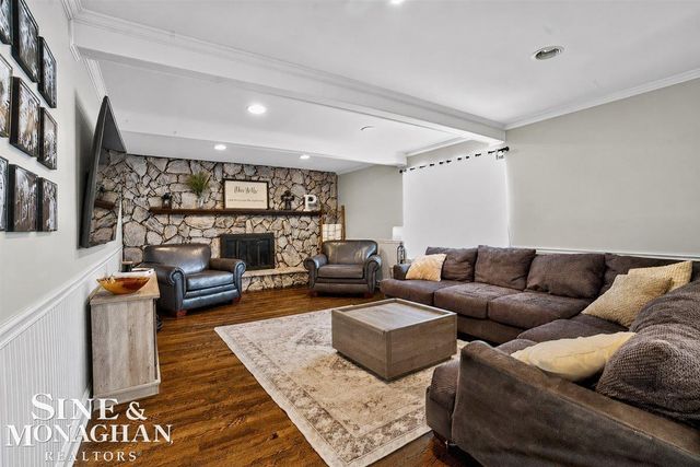 360 Constitution Avenue, Marysville, MI 48040