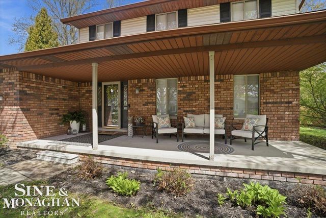 360 Constitution Avenue, Marysville, MI 48040