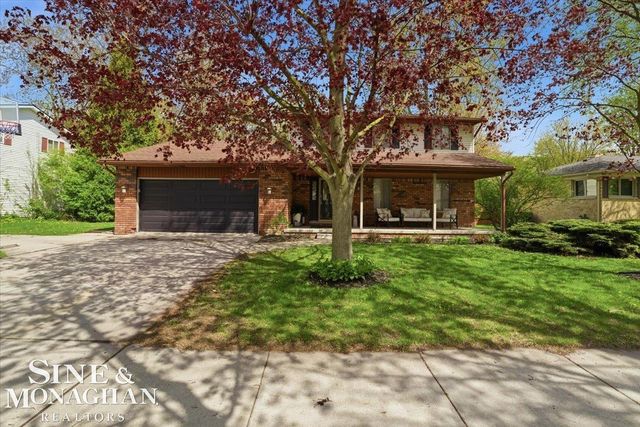 360 Constitution Avenue, Marysville, MI 48040