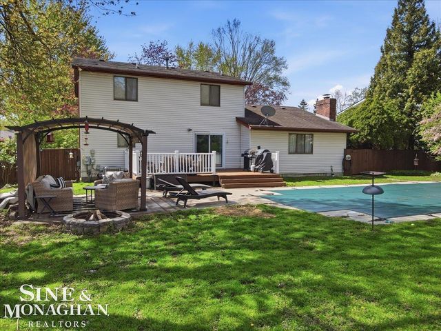 360 Constitution Avenue, Marysville, MI 48040