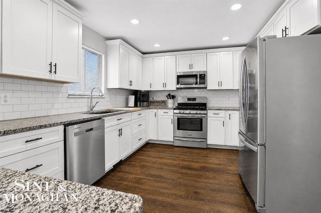 360 Constitution Avenue, Marysville, MI 48040