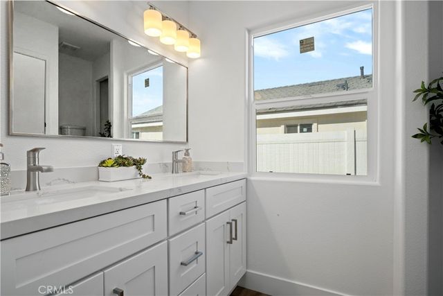 321 E 2nd, San Jacinto, CA 92583