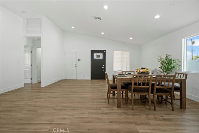 321 E 2nd, San Jacinto, CA 92583